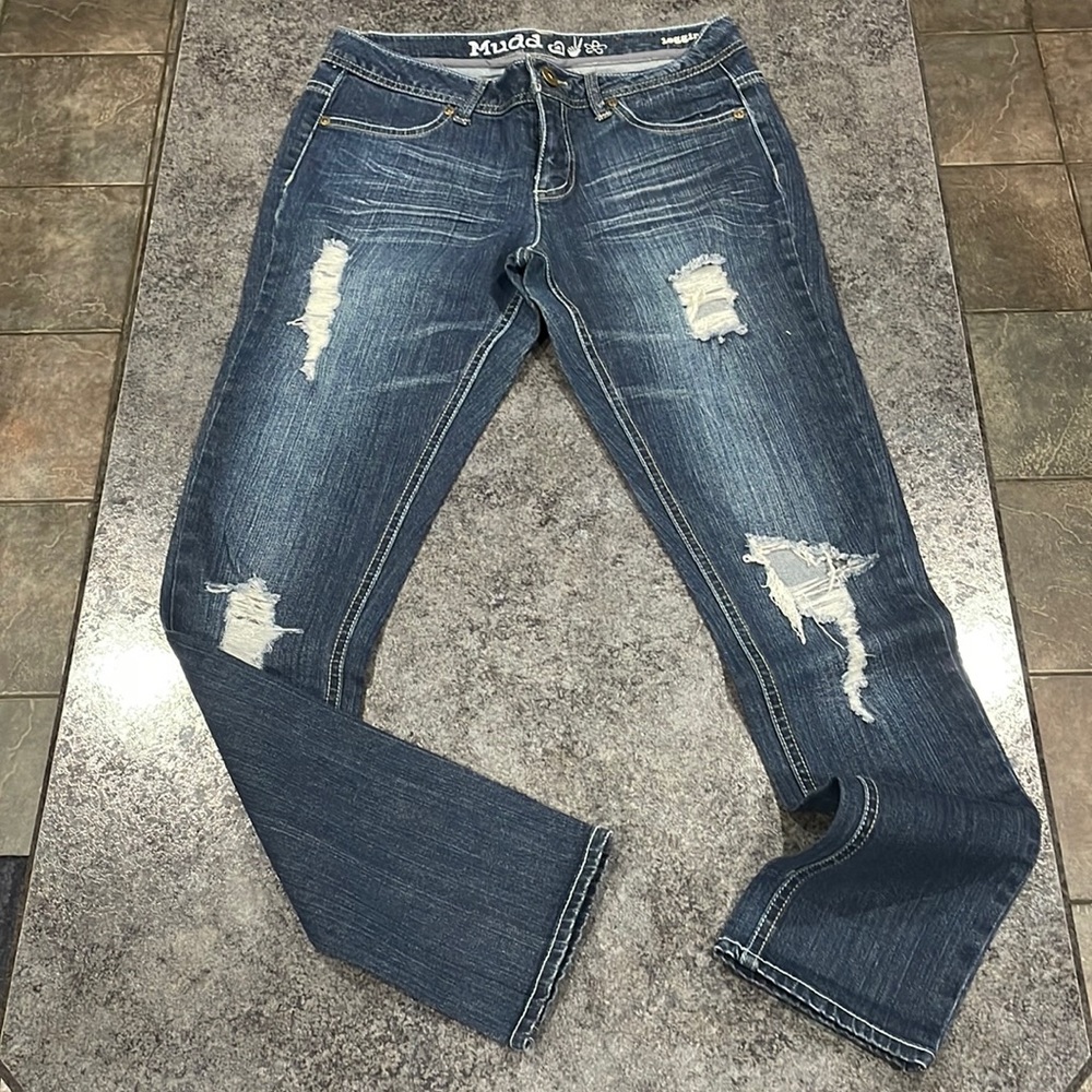 Mudd Jeans/Legging Size 11 Distressed in the front